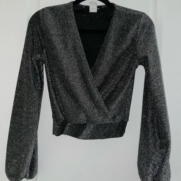 Top - Picture 1 of 3